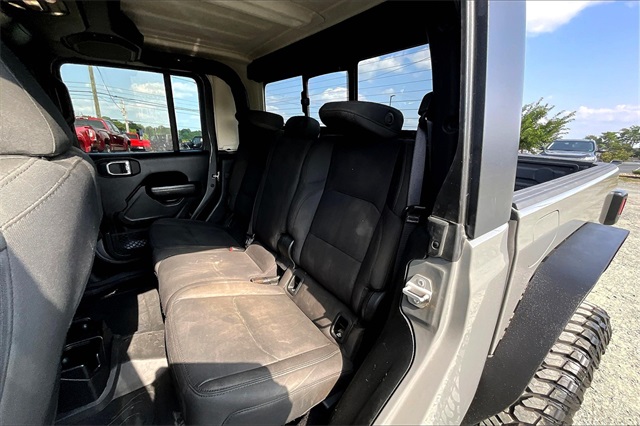 2021 Sting-Gray Clearcoat Jeep Gladiator Willys 4X4 Truck