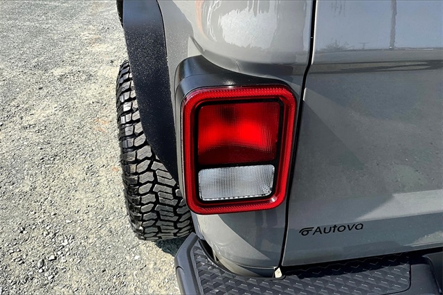 2021 Sting-Gray Clearcoat Jeep Gladiator Willys 4X4 Truck