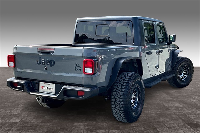 2021 Sting-Gray Clearcoat Jeep Gladiator Willys 4X4 Truck