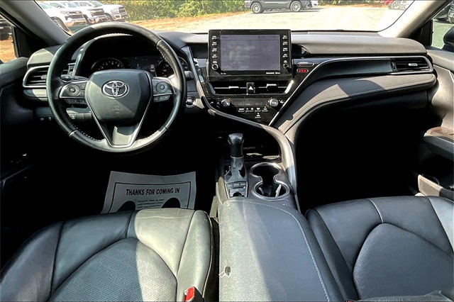 2022 Blue Toyota Camry XSE FWD Sedan