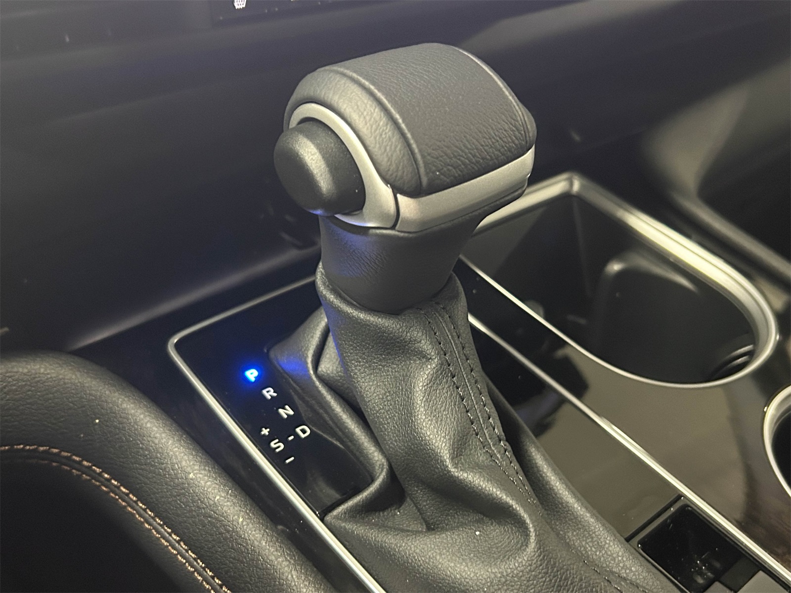 used 2025 Toyota Sienna car, priced at $55,788