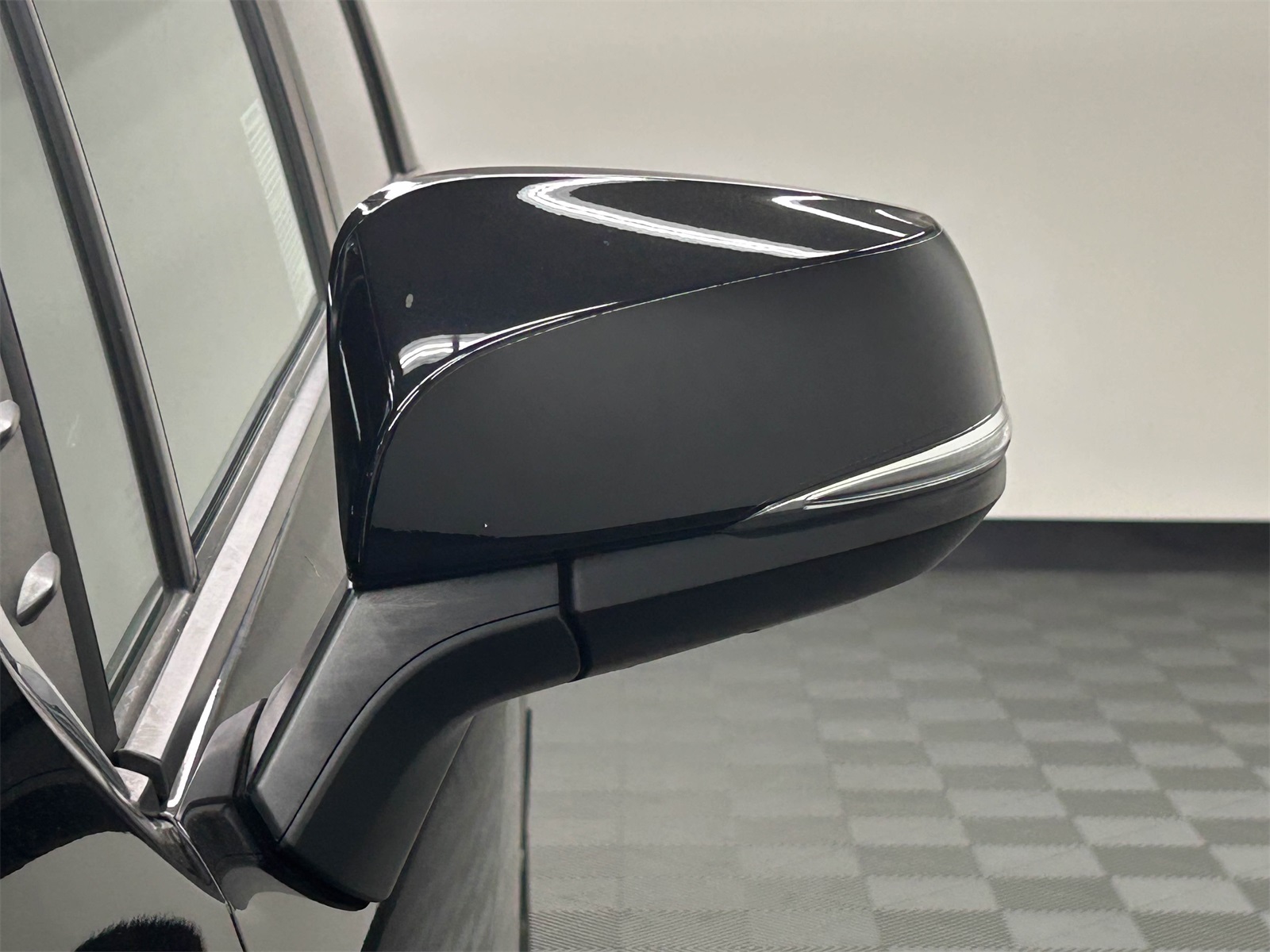 used 2025 Toyota Sienna car, priced at $55,788