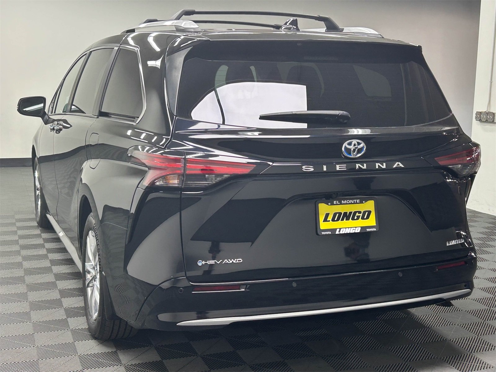 used 2025 Toyota Sienna car, priced at $55,788