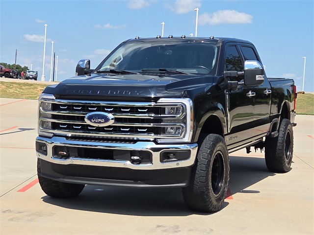 2023 Ford F-250 photo 3