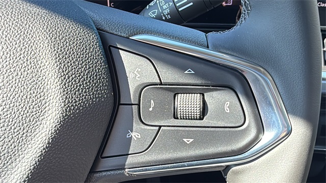 new 2026 Chevrolet Trax car, priced at $28,780