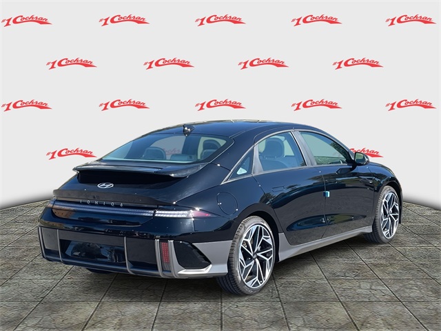 2025 Hyundai Ioniq 6 SEL photo 3
