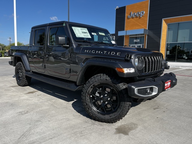 2025 Jeep Gladiator High Tide's photo