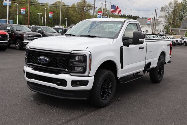 new 2025 Ford F-350SD car, priced at $50,077