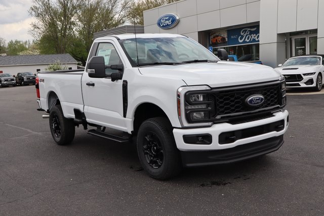new 2025 Ford F-350SD car, priced at $50,077
