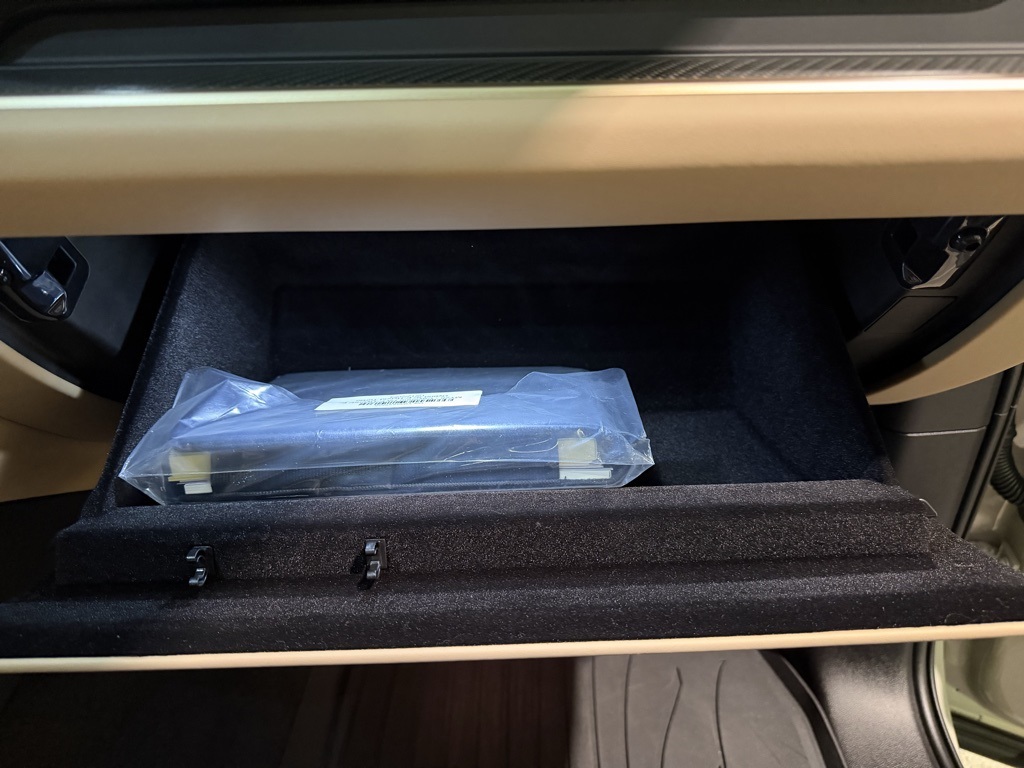 used 2025 Porsche Cayenne E-Hybrid Coupe car, priced at $155,450