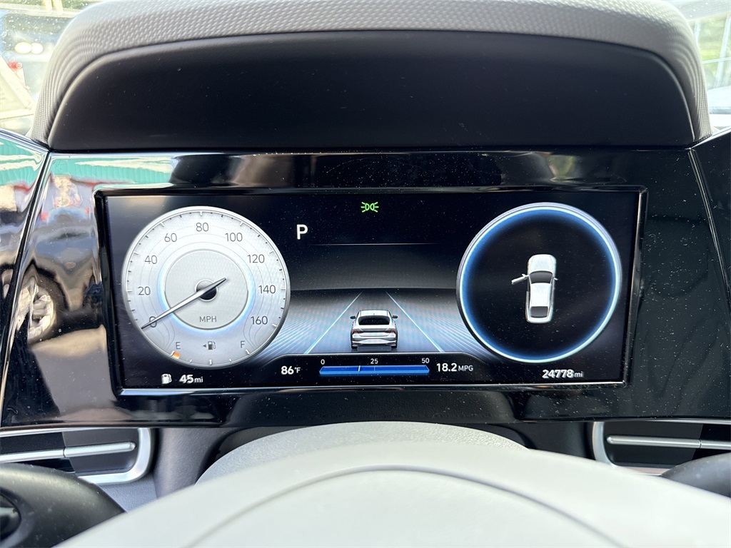 2022 Hyundai Elantra SEL Convenience photo 17