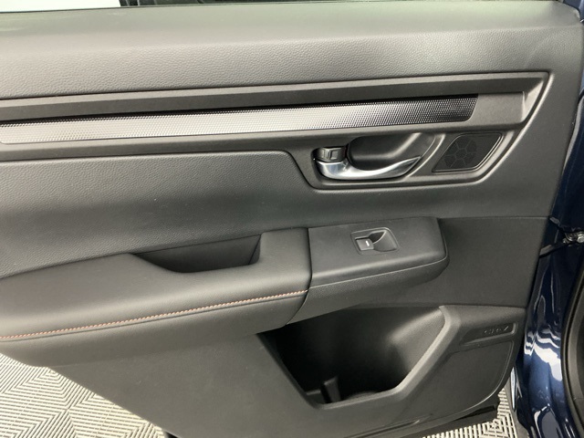 new 2026 Honda CR-V Hybrid car, priced at $41,675