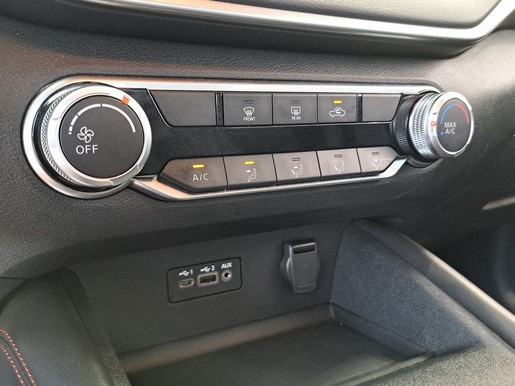2021 Nissan Altima 2.5 SR Sedan 4 Dr. FWD 17