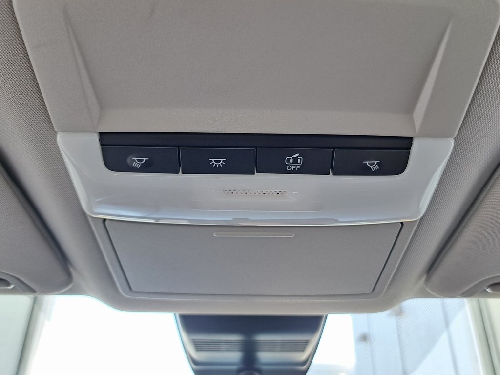 2021 Nissan Altima 2.5 SR Sedan 4 Dr. FWD 20