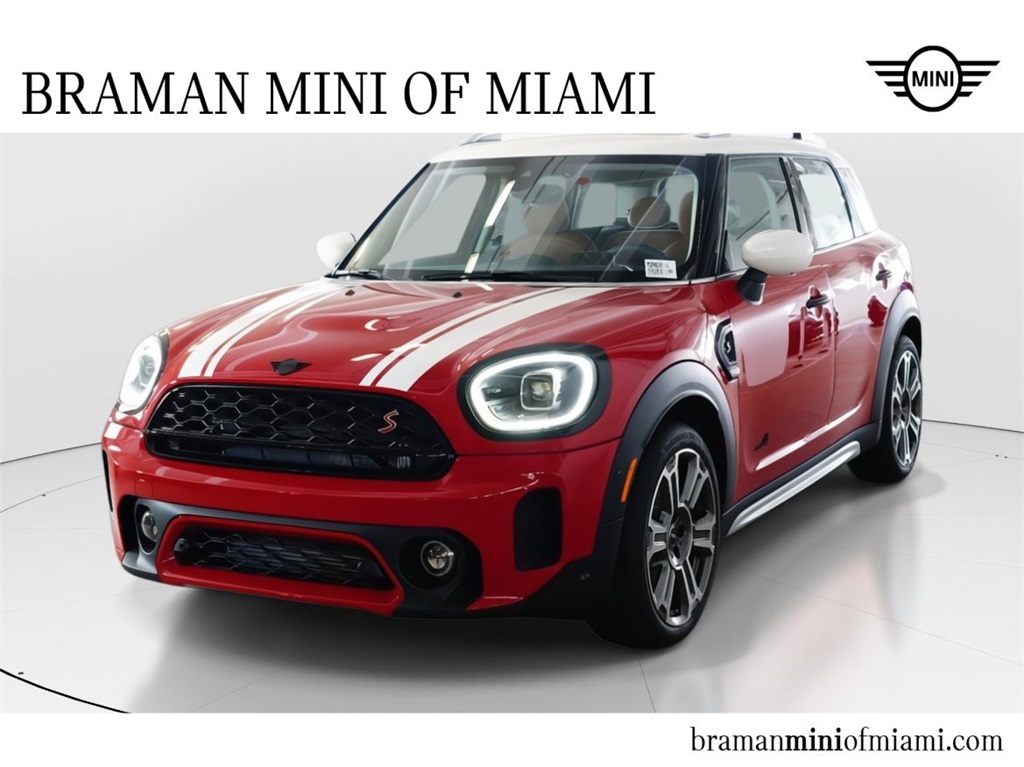 2024 MINI Countryman S's photo