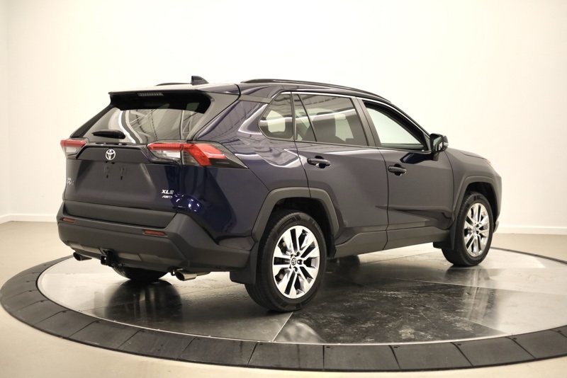 Used 2021 Toyota RAV4 SUV