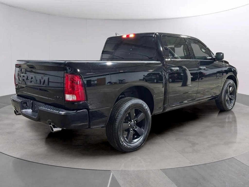 2019 Ram 1500 Classic Express photo 3