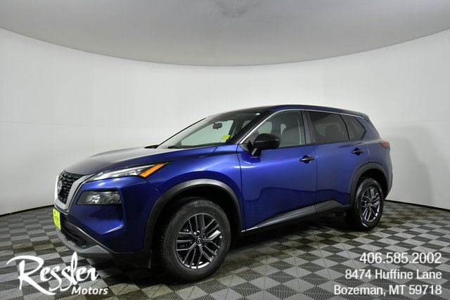 2023 Nissan Rogue S's photo