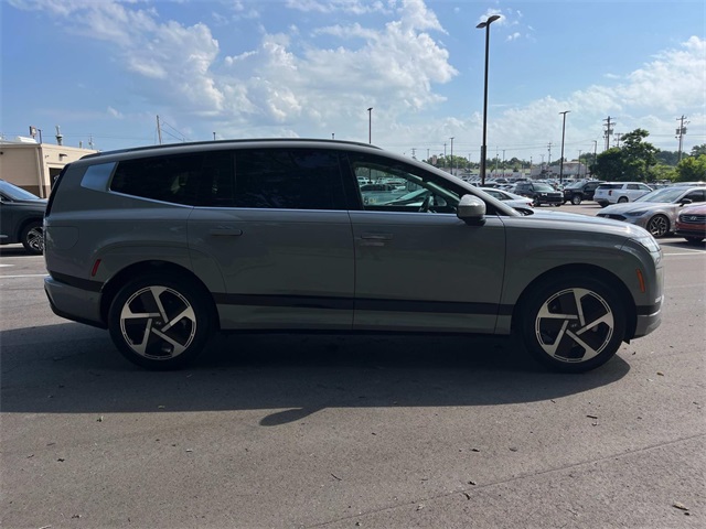 new 2026 Hyundai IONIQ 9 car, priced at $62,718