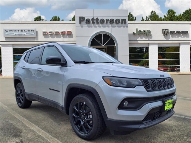 2025 Jeep Compass Latitude's photo