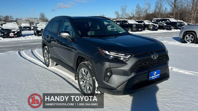 2025 Toyota RAV4 XLE Premium's photo