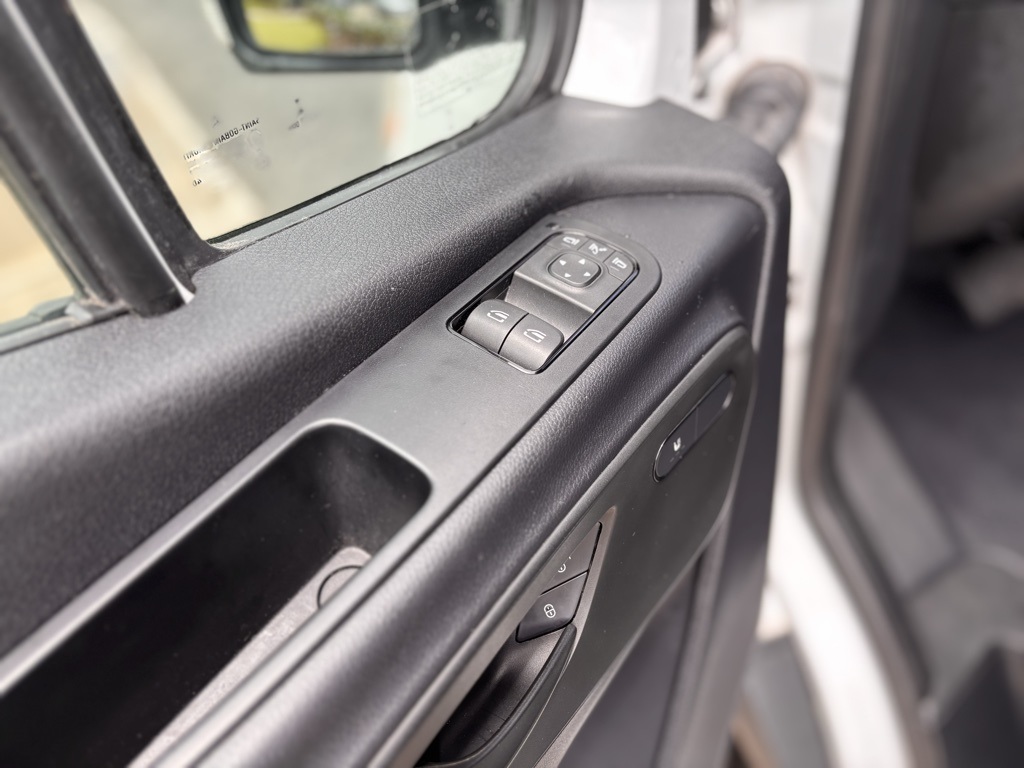 Used 2021 Mercedes-Benz Sprinter 2500 Standard Roof RWD Empty Cargo Van for sale #MV1602A - photo 19