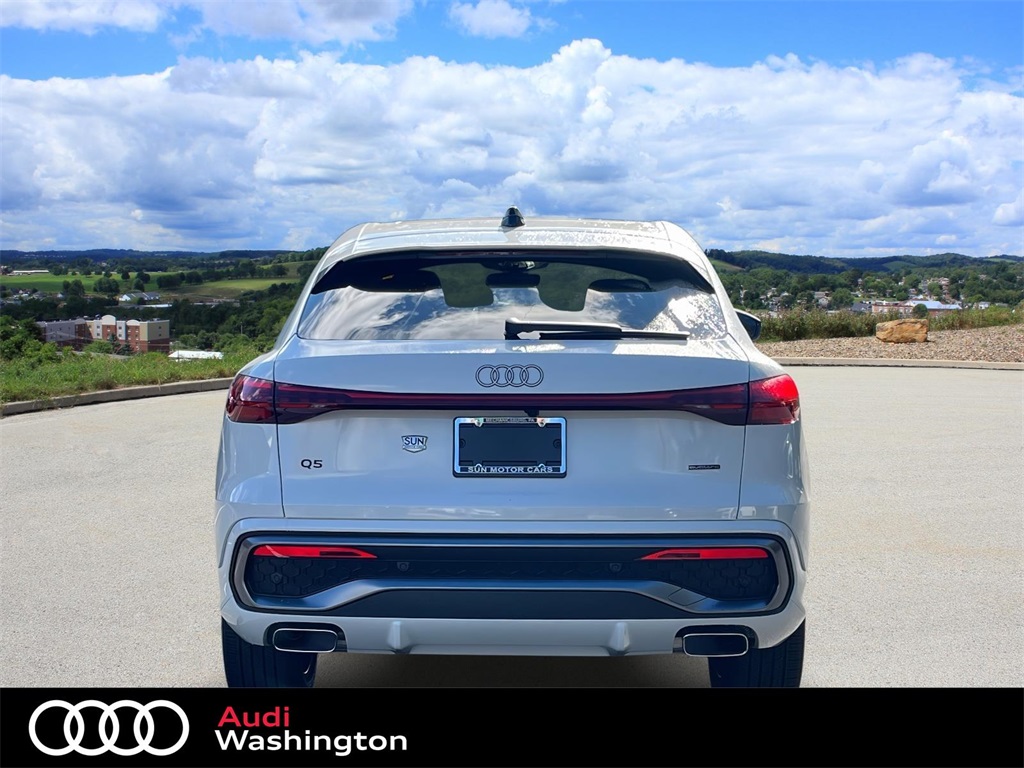 2025 Audi Q5 Sportback Premium Plus photo 3