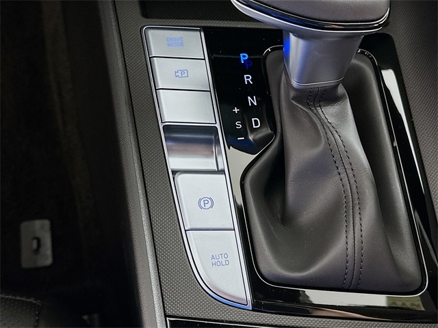 Elantra Hybrid Limited