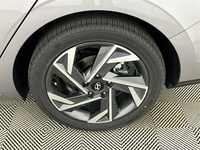 Elantra Hybrid Limited