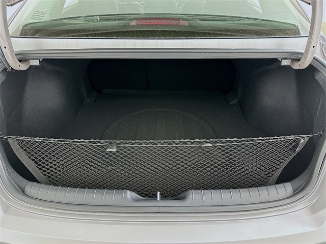 Elantra Hybrid Limited