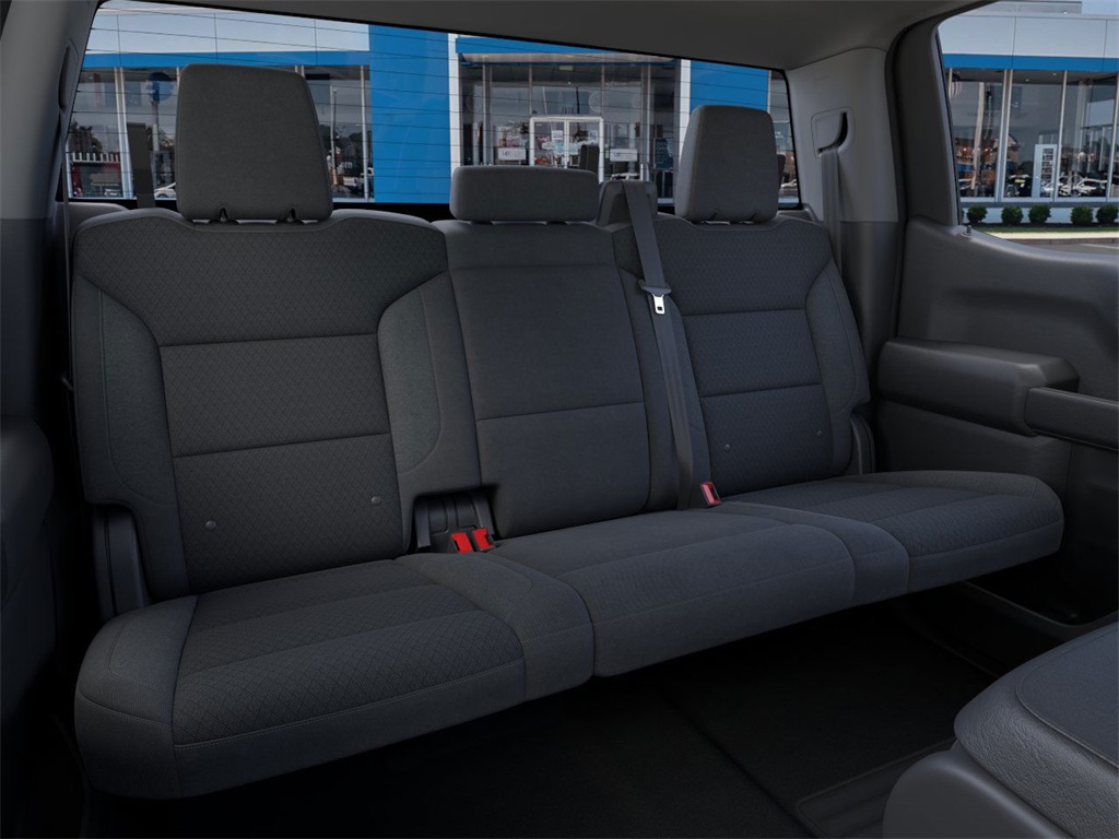 2025 Chevrolet Silverado 1500 Custom 4D Crew Cab 4WD 17