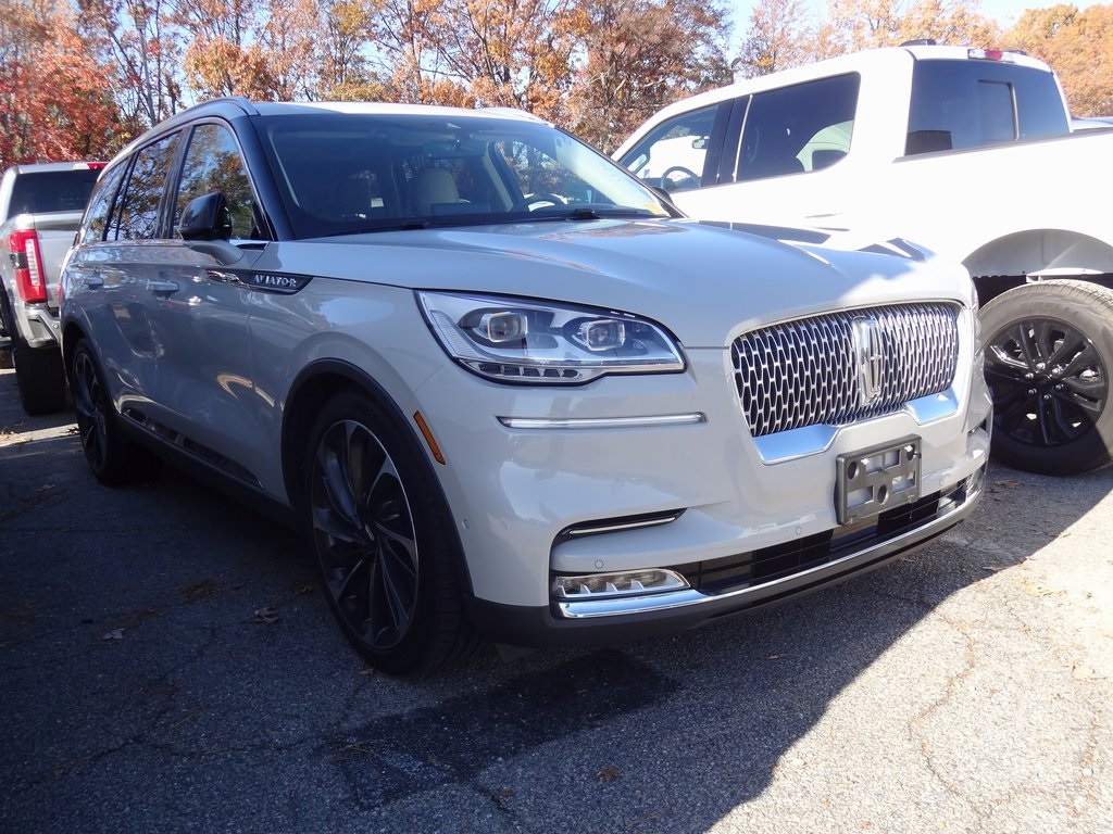 2021 Lincoln Aviator Reserve's photo