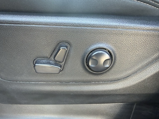 used 2023 Ram 1500 car, priced at $36,961