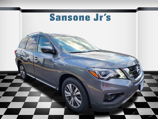 2019 Nissan Pathfinder S's photo