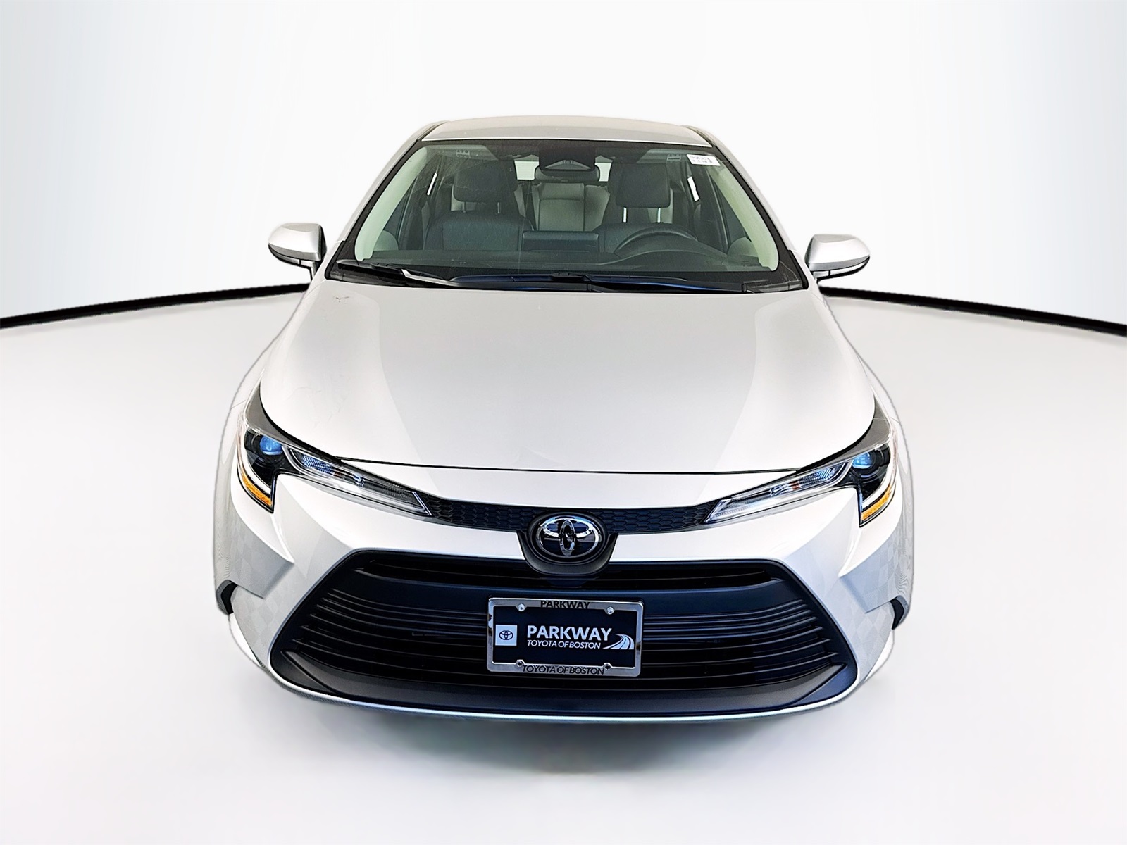 2026 Toyota Corolla LE photo 2