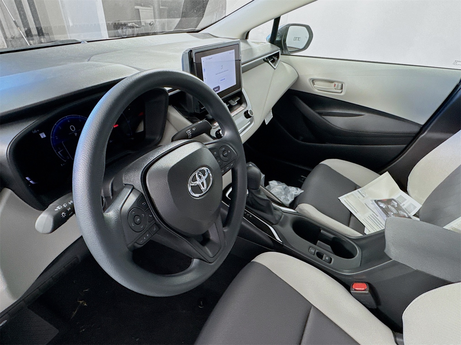 2026 Toyota Corolla LE photo 7