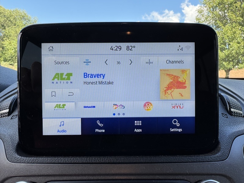 2023 Ford Transit Connect XLT Passenger Wagon photo 12