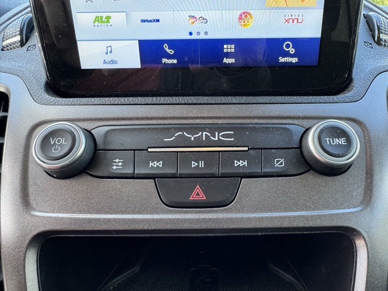 2023 Ford Transit Connect XLT Passenger Wagon photo 13