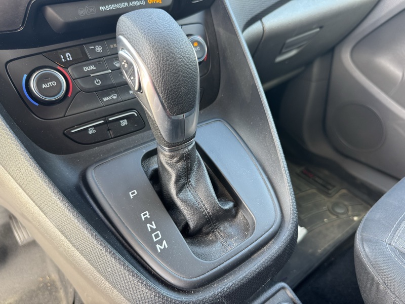 2023 Ford Transit Connect XLT Passenger Wagon photo 16