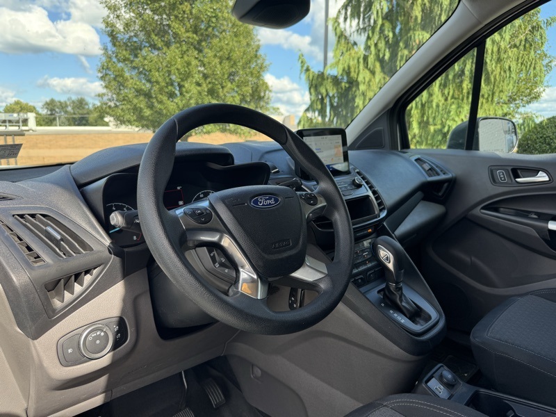 2023 Ford Transit Connect XLT Passenger Wagon photo 9