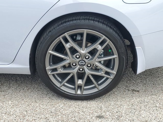 2024 Gray Sky Pearl Nissan Altima 2.0 SR FWD Sedan