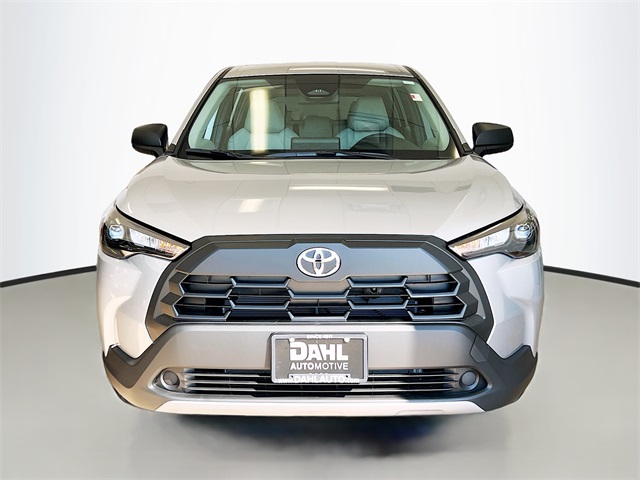 2026 Toyota Corolla Cross L photo 2