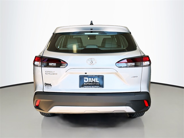 2026 Toyota Corolla Cross L photo 4