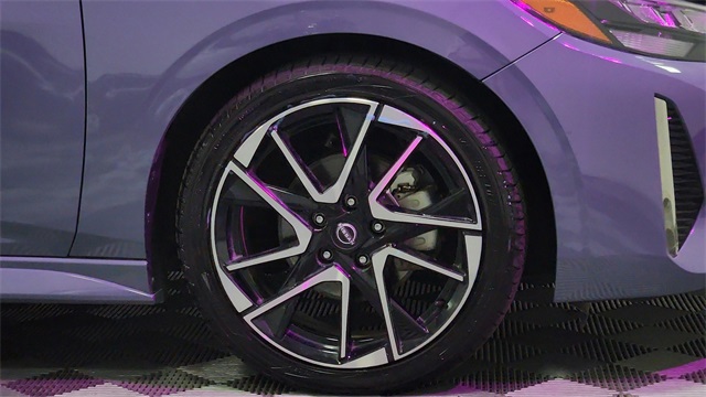 2024 Nissan Sentra SR FWD 2024 Nissan Sentra SR FWD