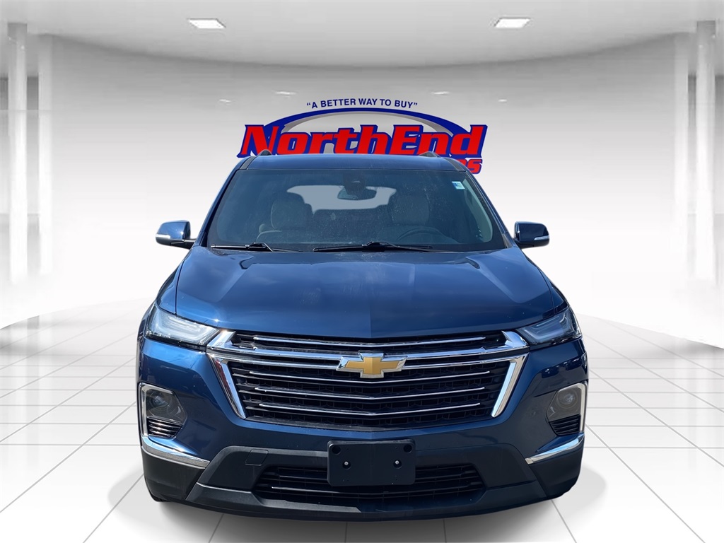 2022 Northsky Blue Metallic Chevrolet Traverse LT AWD SUV