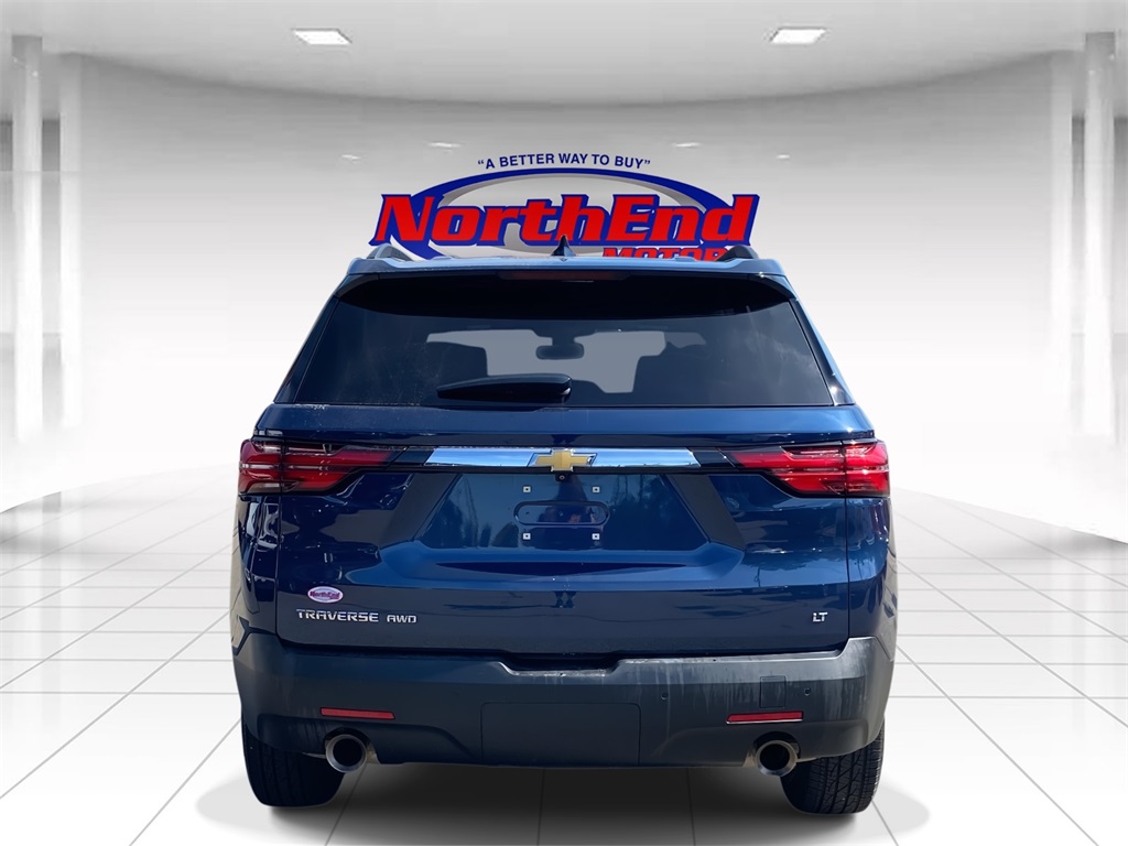 2022 Northsky Blue Metallic Chevrolet Traverse LT AWD SUV