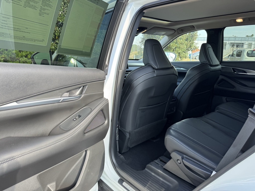 Used 2023 Infiniti QX60 SUV