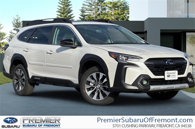 2025 Subaru Outback Limited's photo