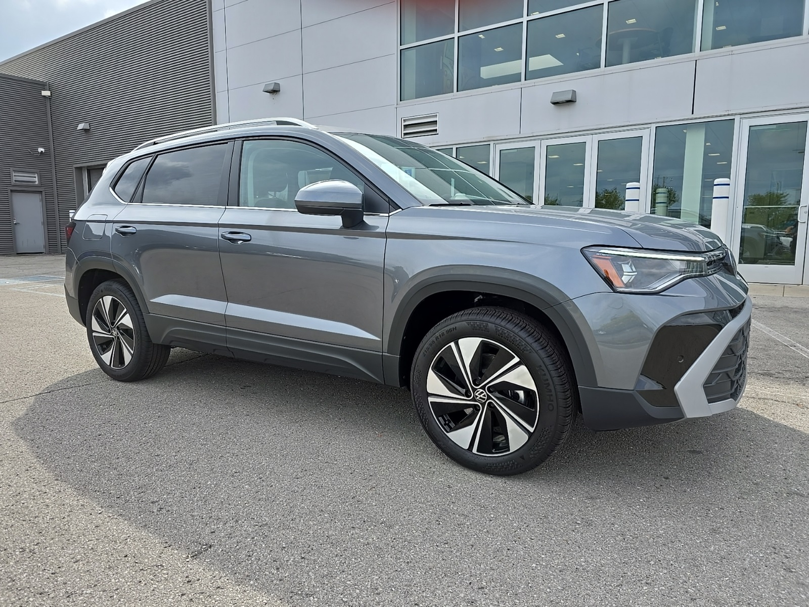 new 2025 Volkswagen Taos car, priced at $27,100