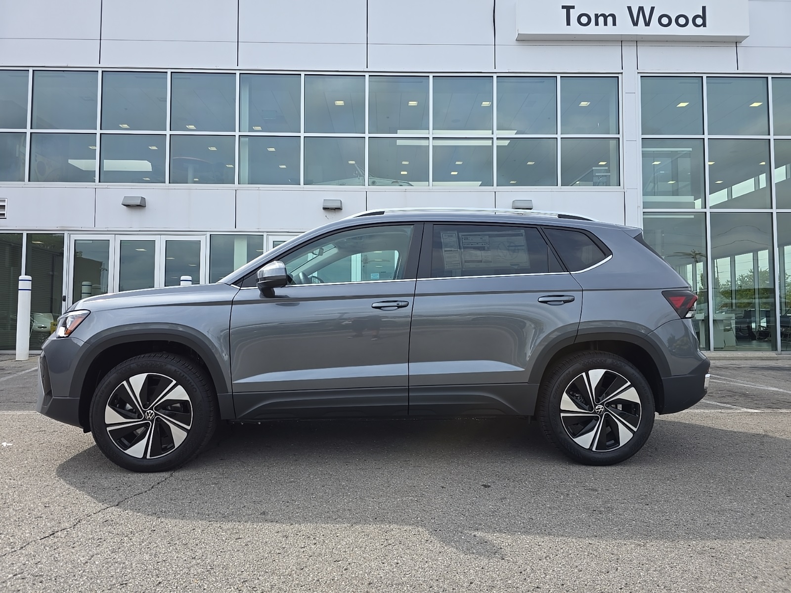 new 2025 Volkswagen Taos car, priced at $27,100